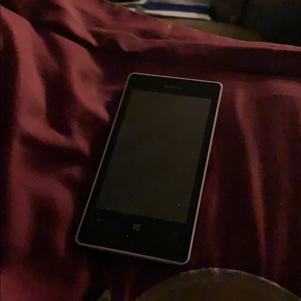 I need to sell this right now it is a Nokia Phone